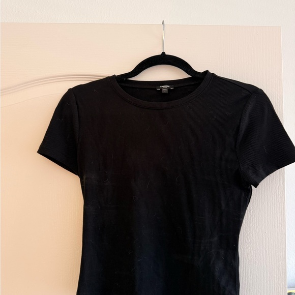 Express Ribbed Black Fitted Top - Picture 5 of 7